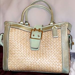 Straw coach purse with metallic green trim